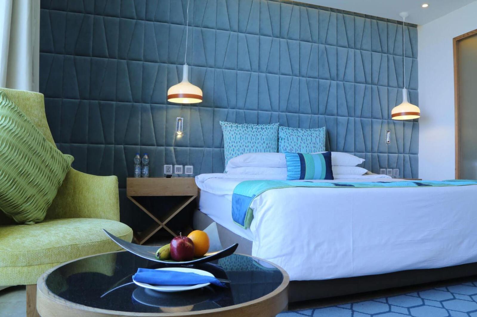 The Bellwood Suites Near Igi Airport Neu-Delhi Exterior foto